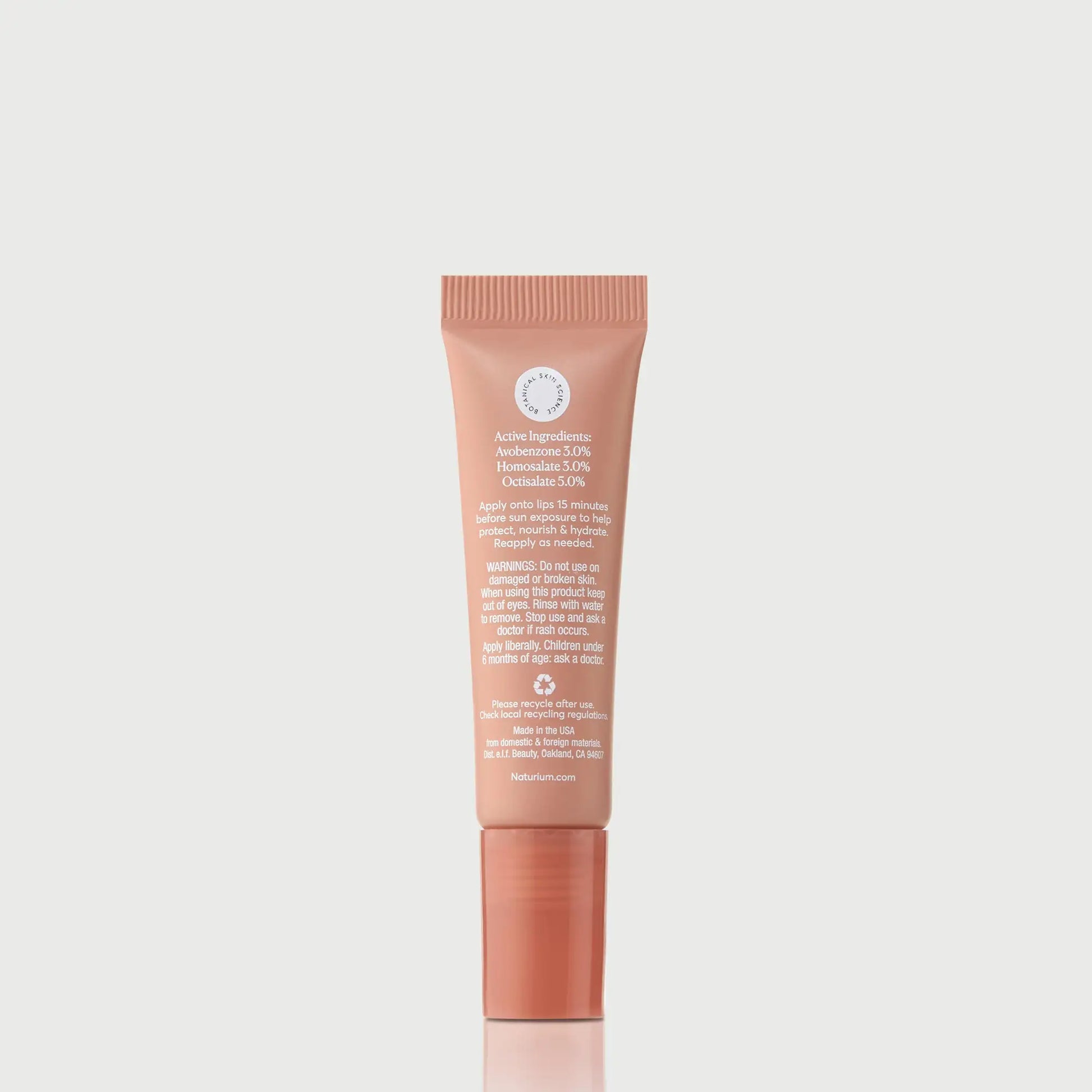 phyto-glow-lip-balm-spf-45-getaway-g9 NATR-10126_PhytoGlow_SPF_Getaway_primary_capon_back_bonebkgd_1.webp