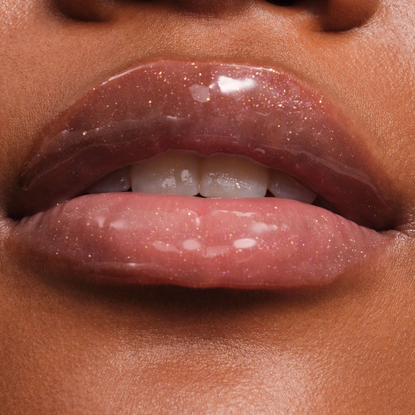 phyto-glow-lip-balm-shimmer-stardust-w1 NATR-10131-Phyto-Glow-Lip-Hover-Stardust.jpg