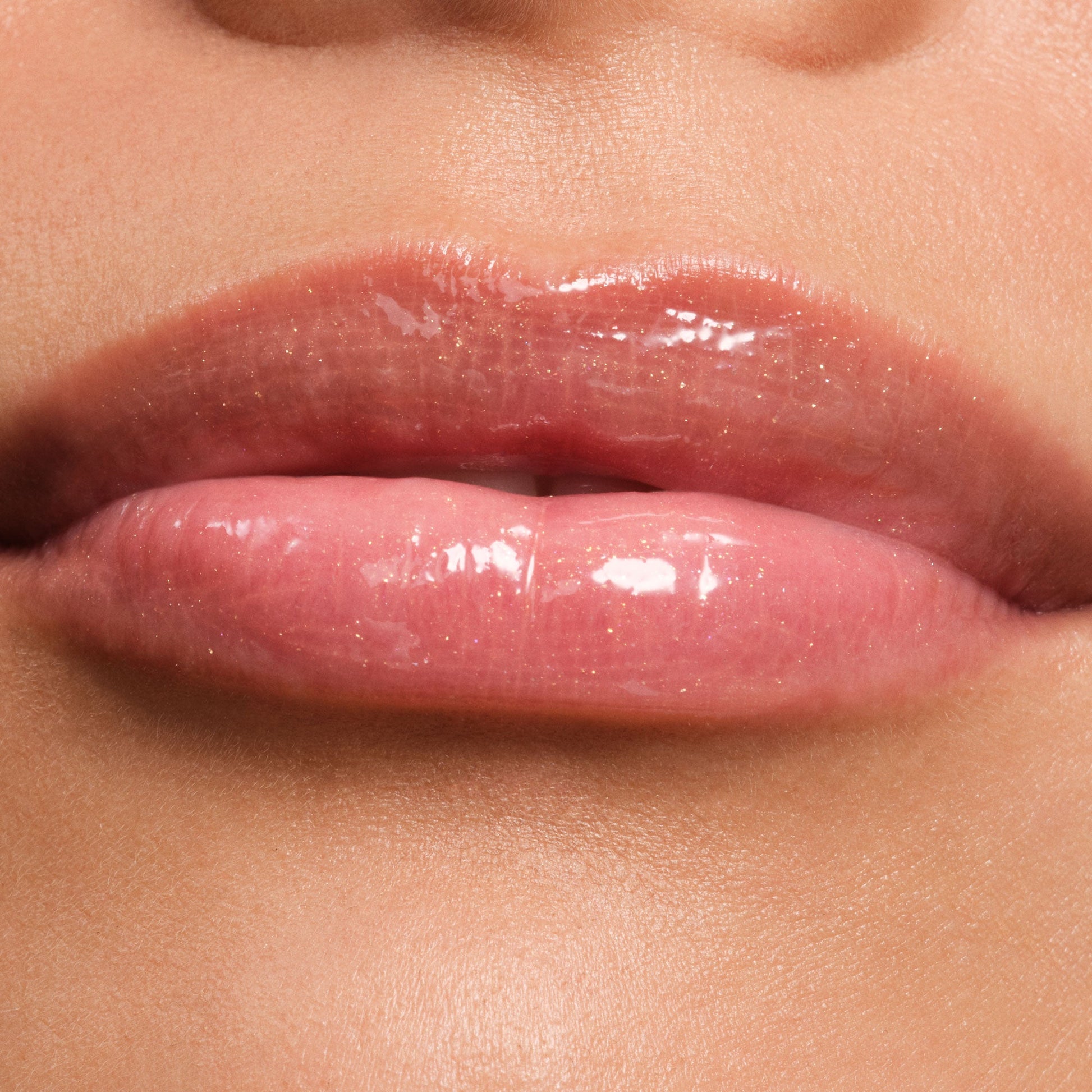 phyto-glow-lip-balm-shimmer-cosmic-m1 NATR-10134-Phyto-Glow-Lip-Hover-Cosmic.jpg