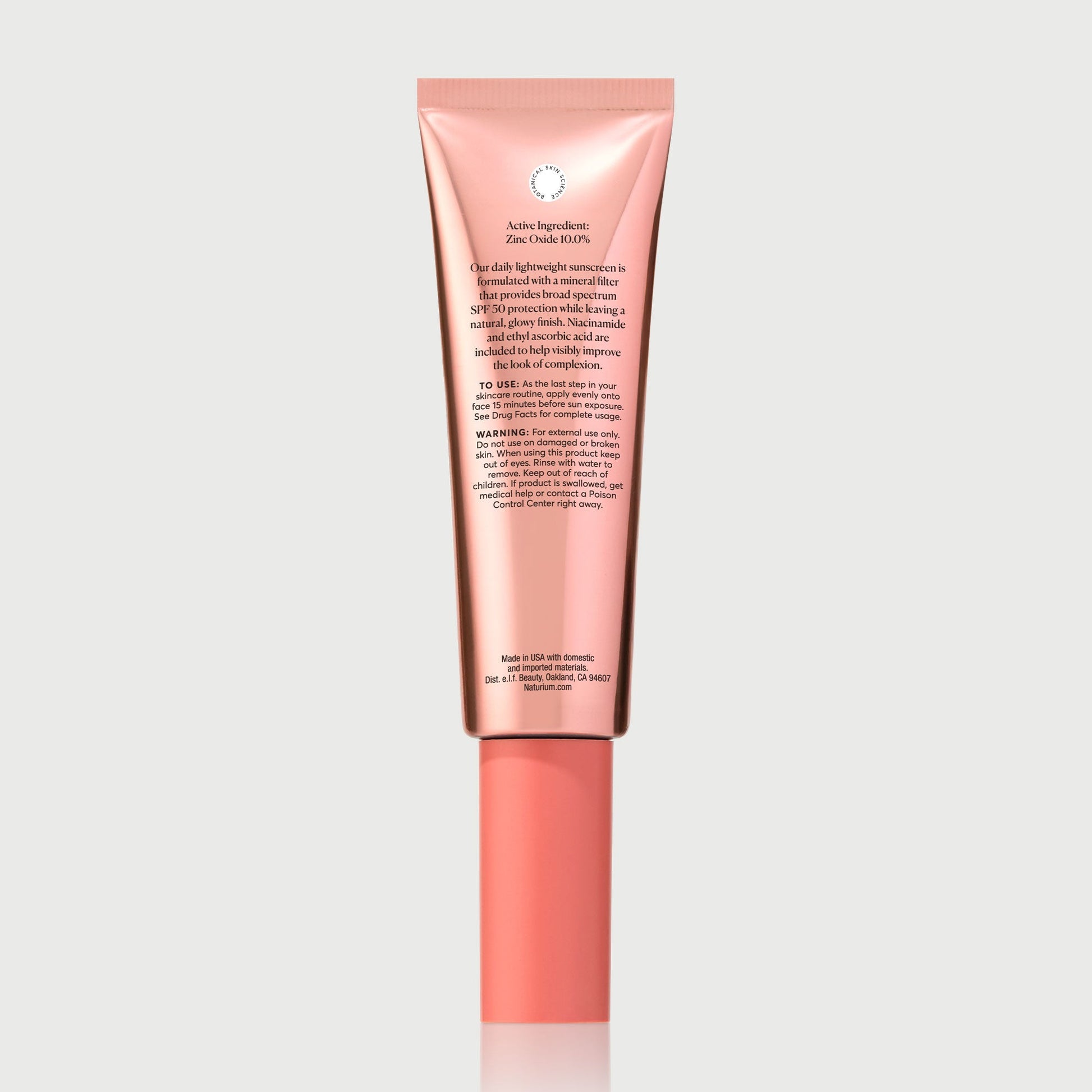 dew-glow-moisturizer-mineral-spf-50-z7 NATR-10163_Dew-Glow-Moisturizer-Mineral-SPF_back_capon-bonebkgd_a99e231e-ca92-4014-addb-f1e7b794e9ab.jpg