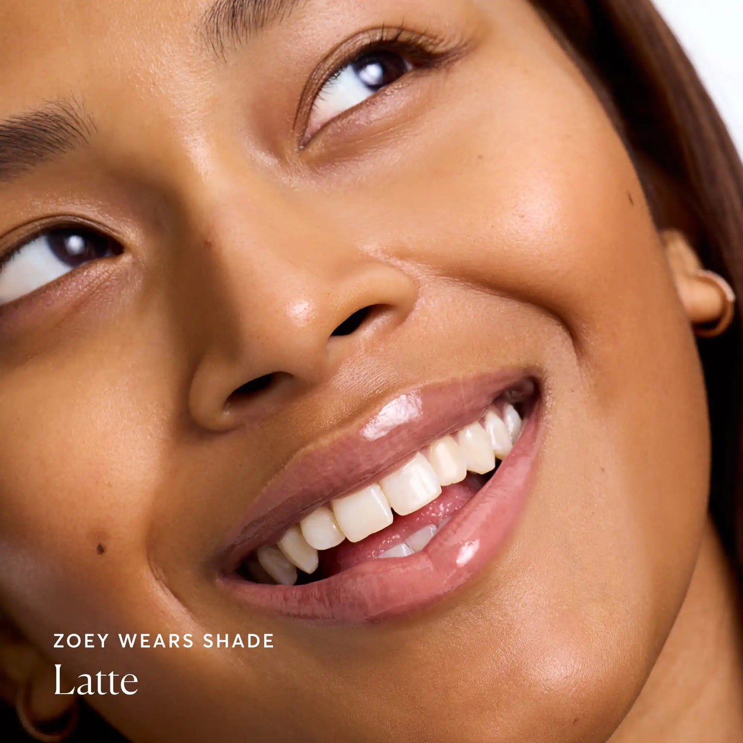 phyto-glow-lip-balm-latte-v8 NATR-60110-Alt-Images-Phyto-Glow-Lip-Balm-Latte-04.webp