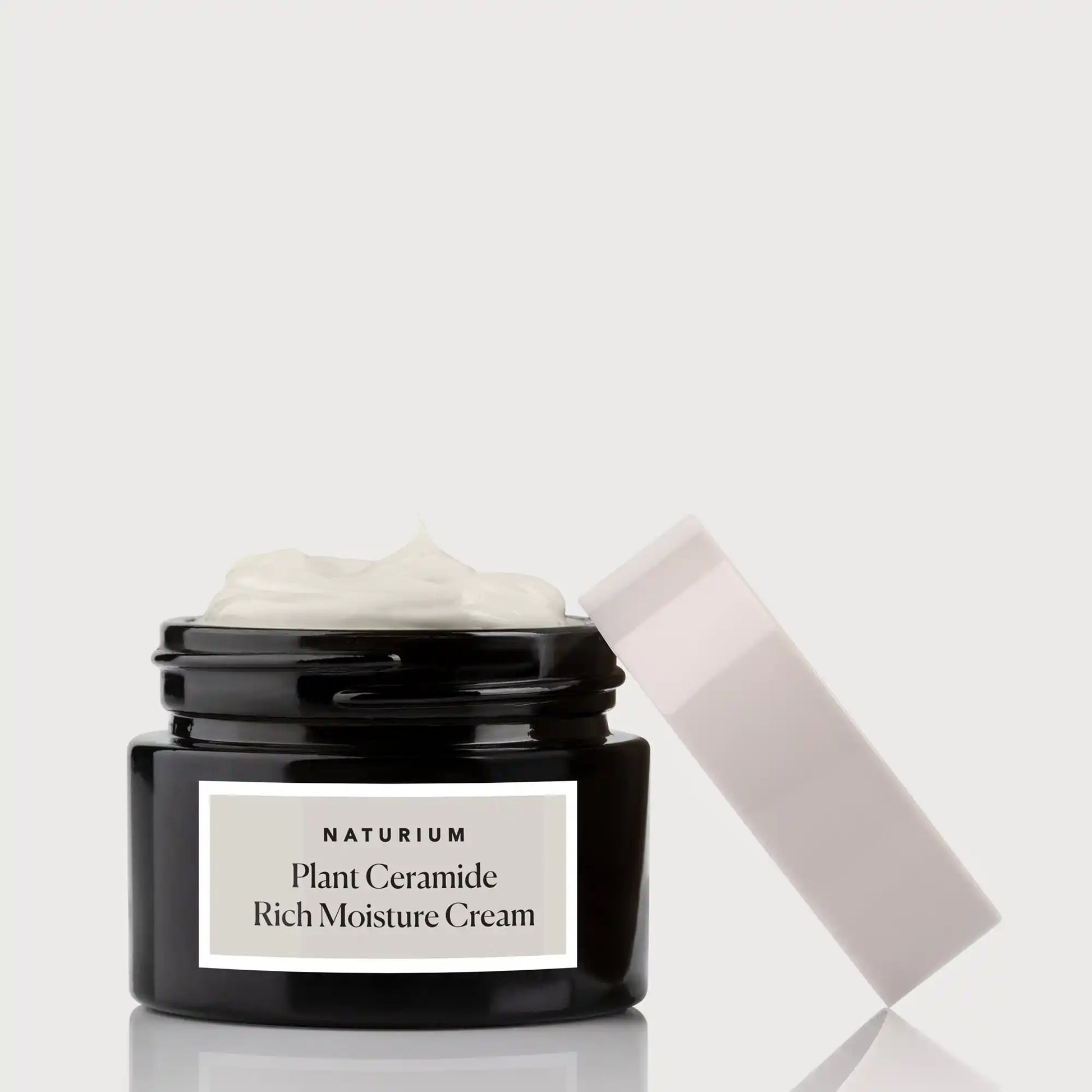 plant-ceramide-rich-moisture-cream-t9 NATR_Catalog_PCRM-Cream-CapOff.webp